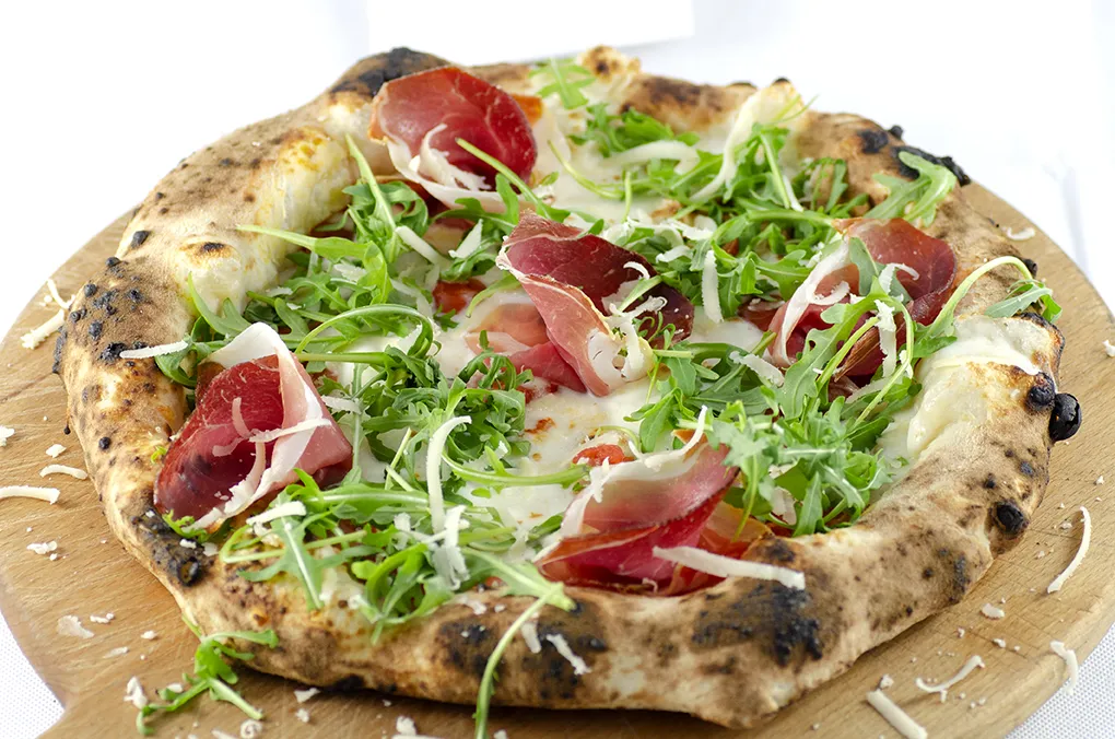 Pizzeria Sole e Pomodoro restaurant in Ascea