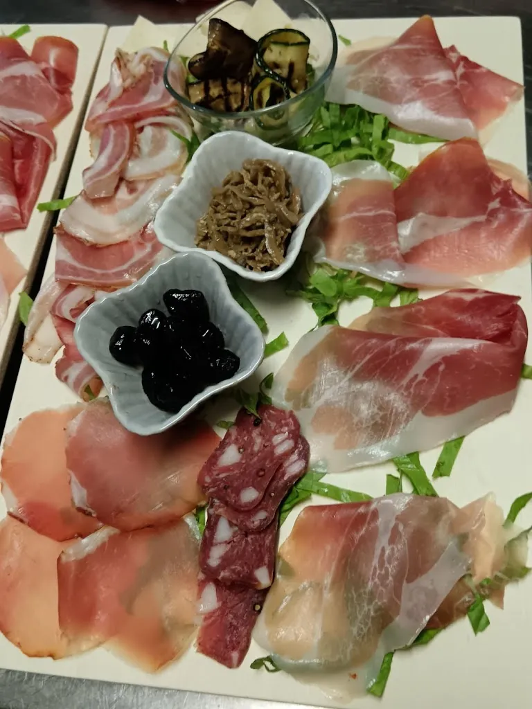 Il Grappolo Ristorante pizzeria braceria dal 1979 Salerno Ascea_Ascea_slider_image_3