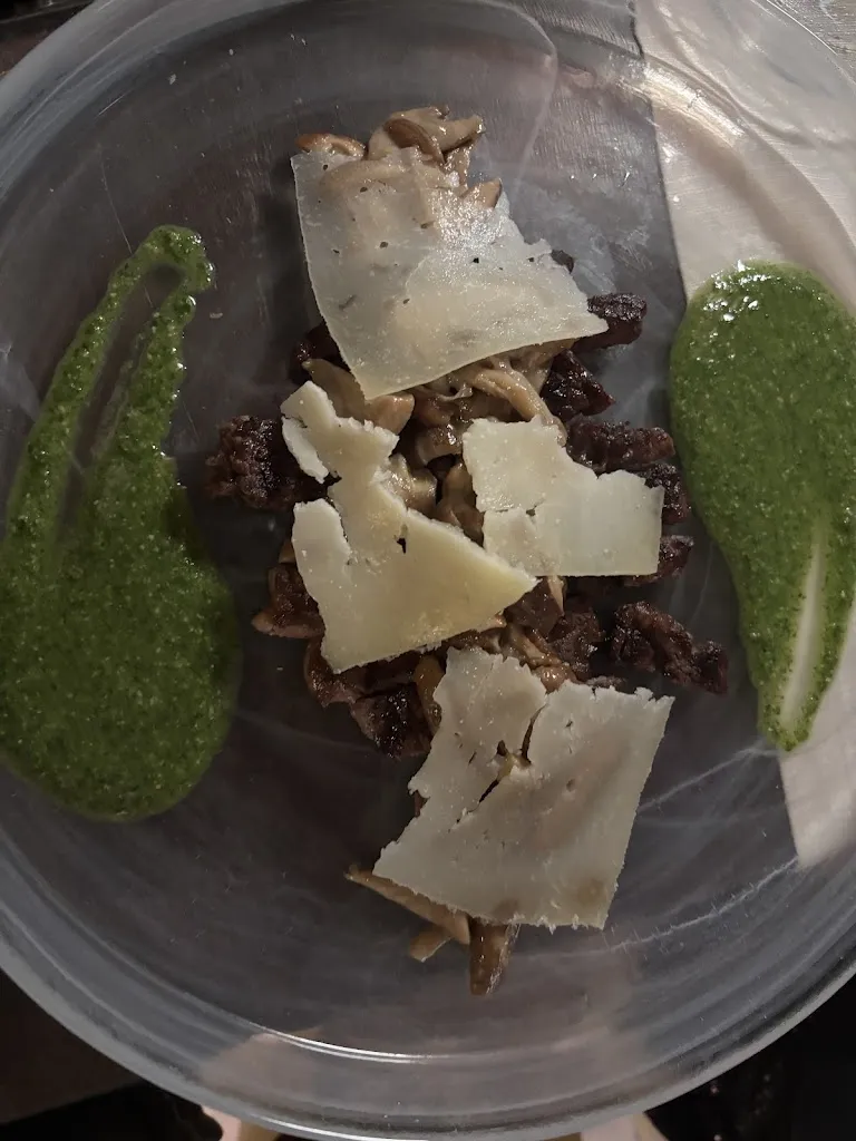 Edwin Exequiel Quintana Fuentes_Il Ritrovo_Atena Lucana_recensione