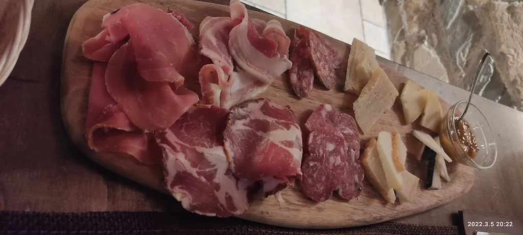 Andrea Santoro_Il Ritrovo_Atena Lucana_recensione