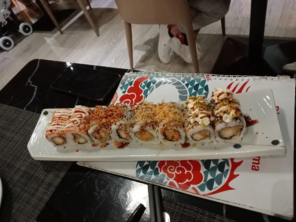 Ristorante Kashima Sushi_Atena Lucana_slider_image_3