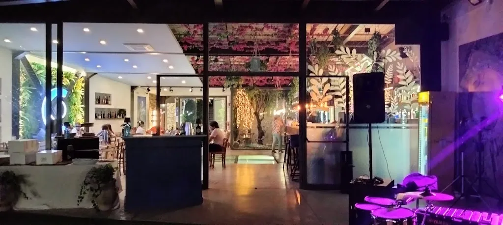 Vittorio Annunziata_Convivium Garden_Avella_review