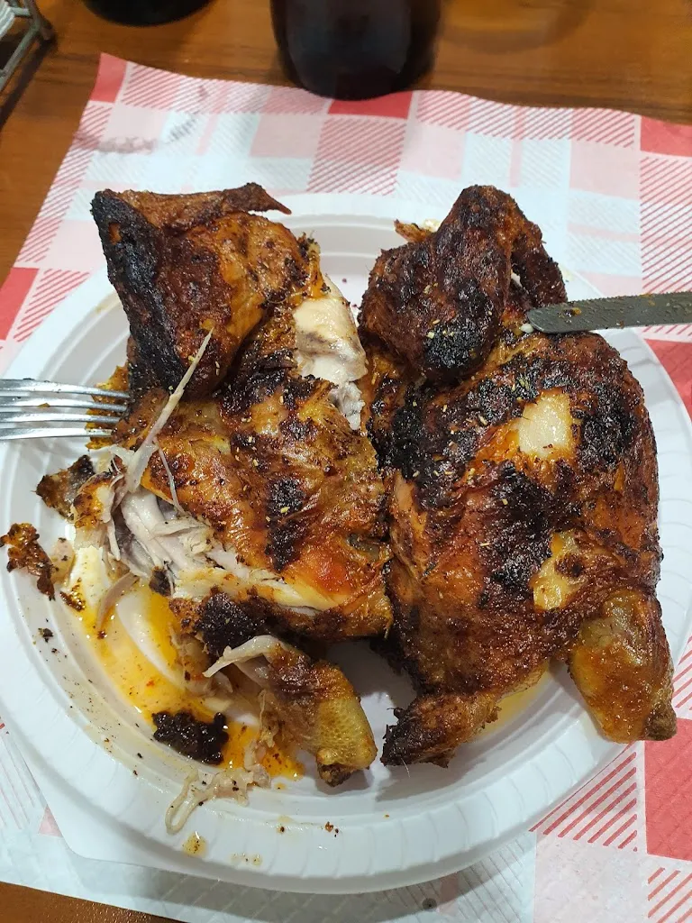 Fabio Fischetti_Il mago del pollo - Asporto con piccola sala interna_Avella_recensione