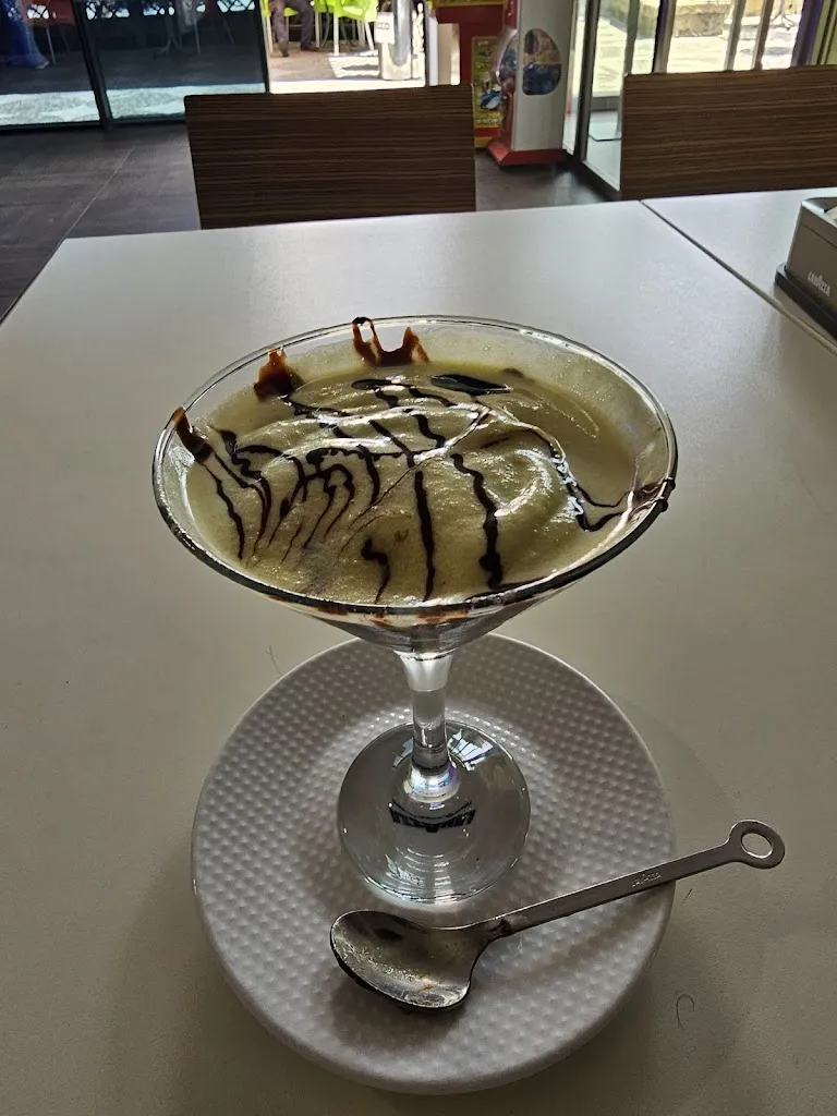 Menu_PLOOM RESELLER PIT STOP AVELLA - ELFBAR POINT_Avella_image_2