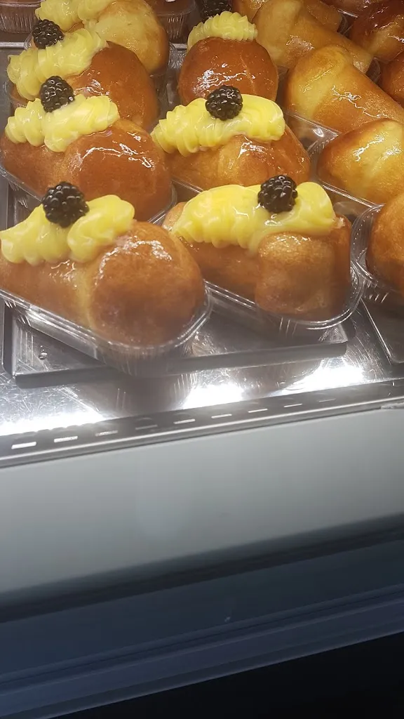 Menu_PLOOM RESELLER PIT STOP AVELLA - ELFBAR POINT_Avella_image_3