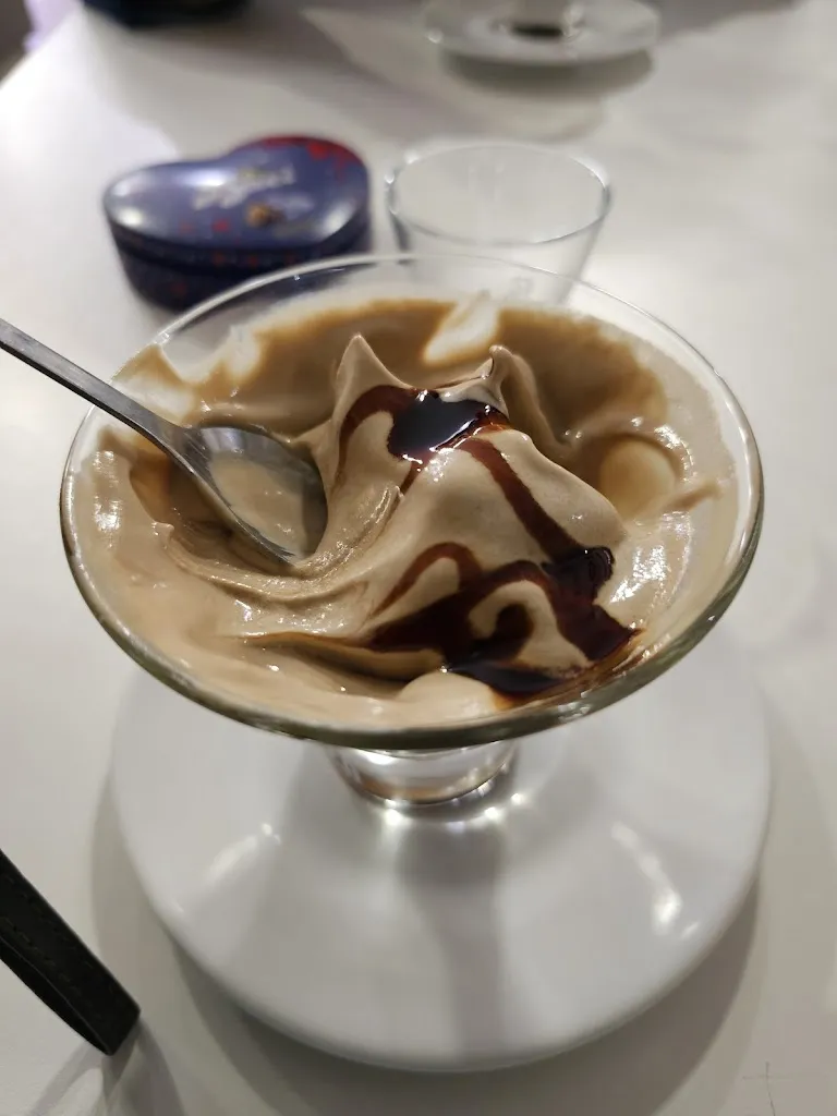 Roby_PLOOM RESELLER PIT STOP AVELLA - ELFBAR POINT_Avella_review