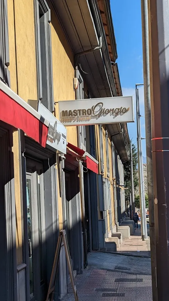 Massimo D'Agostino_MastroGiorgio -tavola calda , seduti da asporto o al volo_Avellino_review