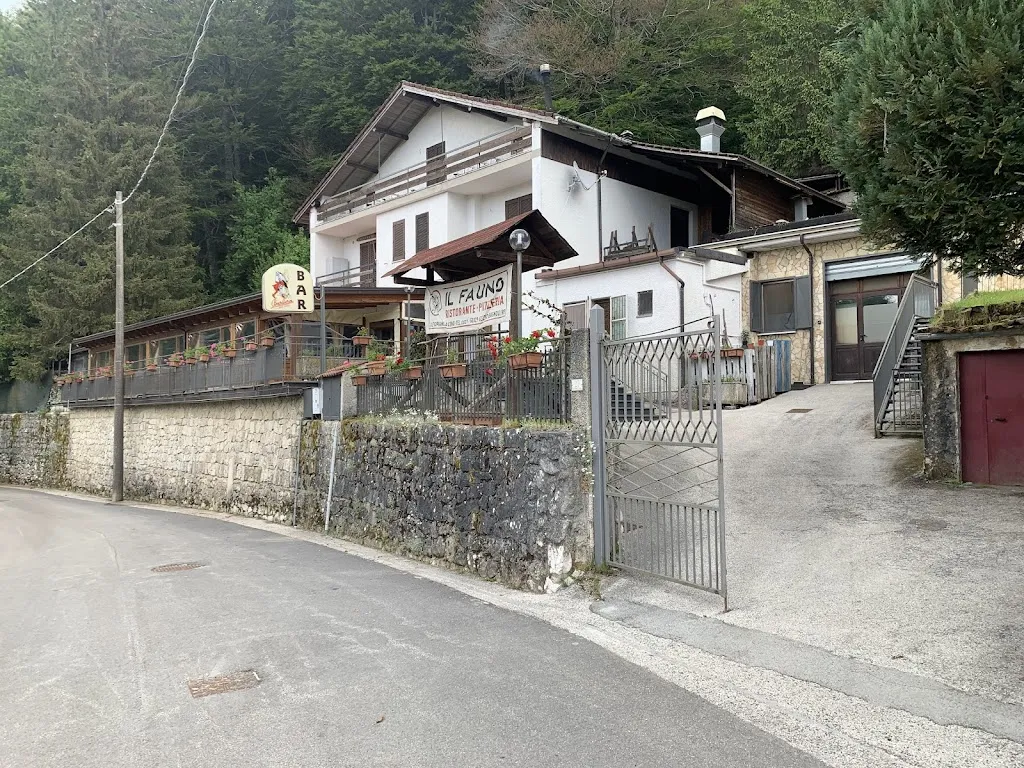 Daniel Santosuosso_Il Fauno_Bagnoli Irpino_recensione