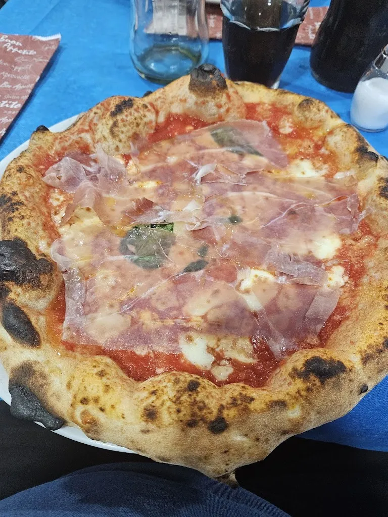 Dariusz Wachowiak_Pizzeria Michele_Bagnoli_recensione