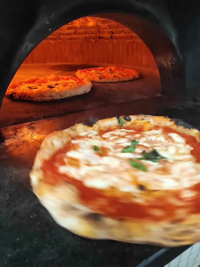 Pizzeria Friggitoria D'Asporto da Simone_Bagnoli_slider_image_2