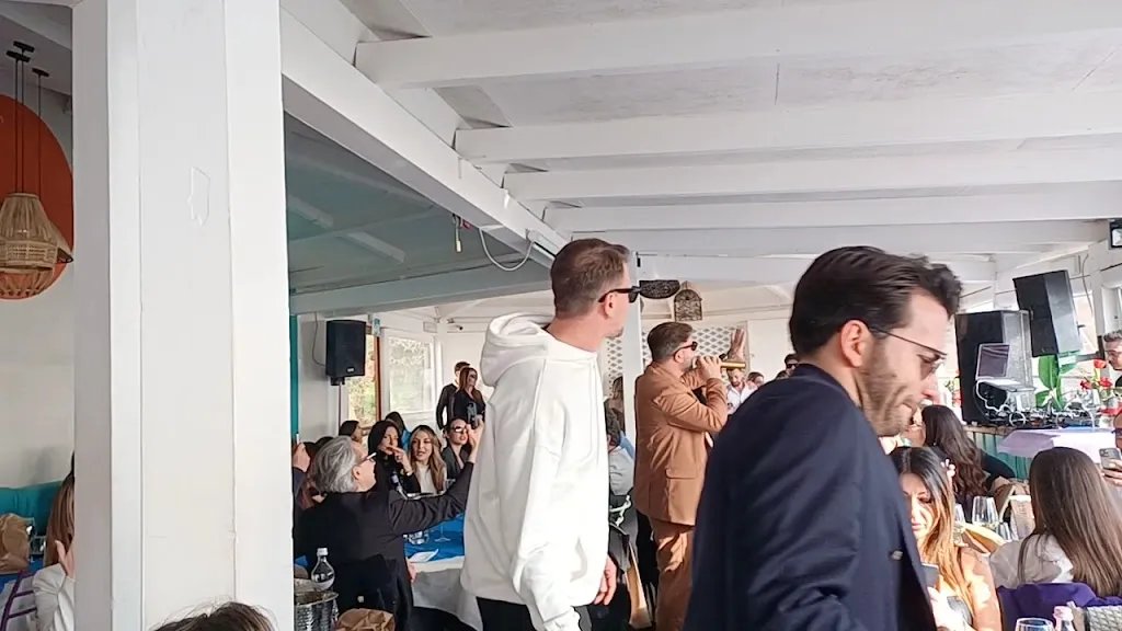 Nino Pescatore_Rotonda Belvedere Napoli_Bagnoli_review