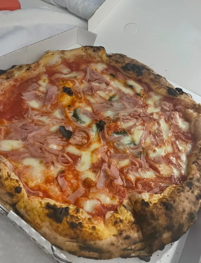 Sanzi 22_Da Tonia Pizzeria Trattoria_Bagnoli_review