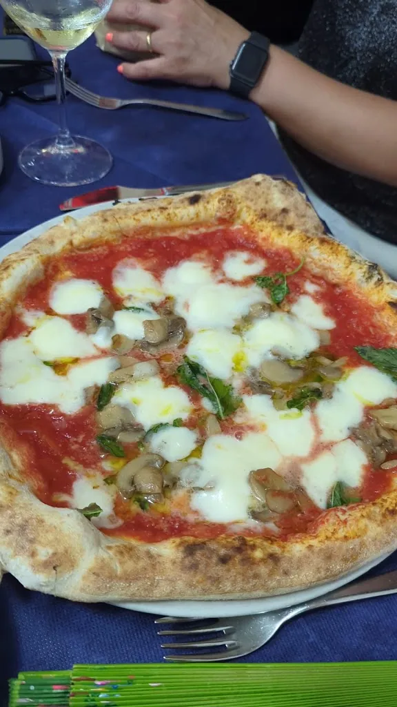 La Pietra - Pozzuoli_Bagnoli_slider_image_2