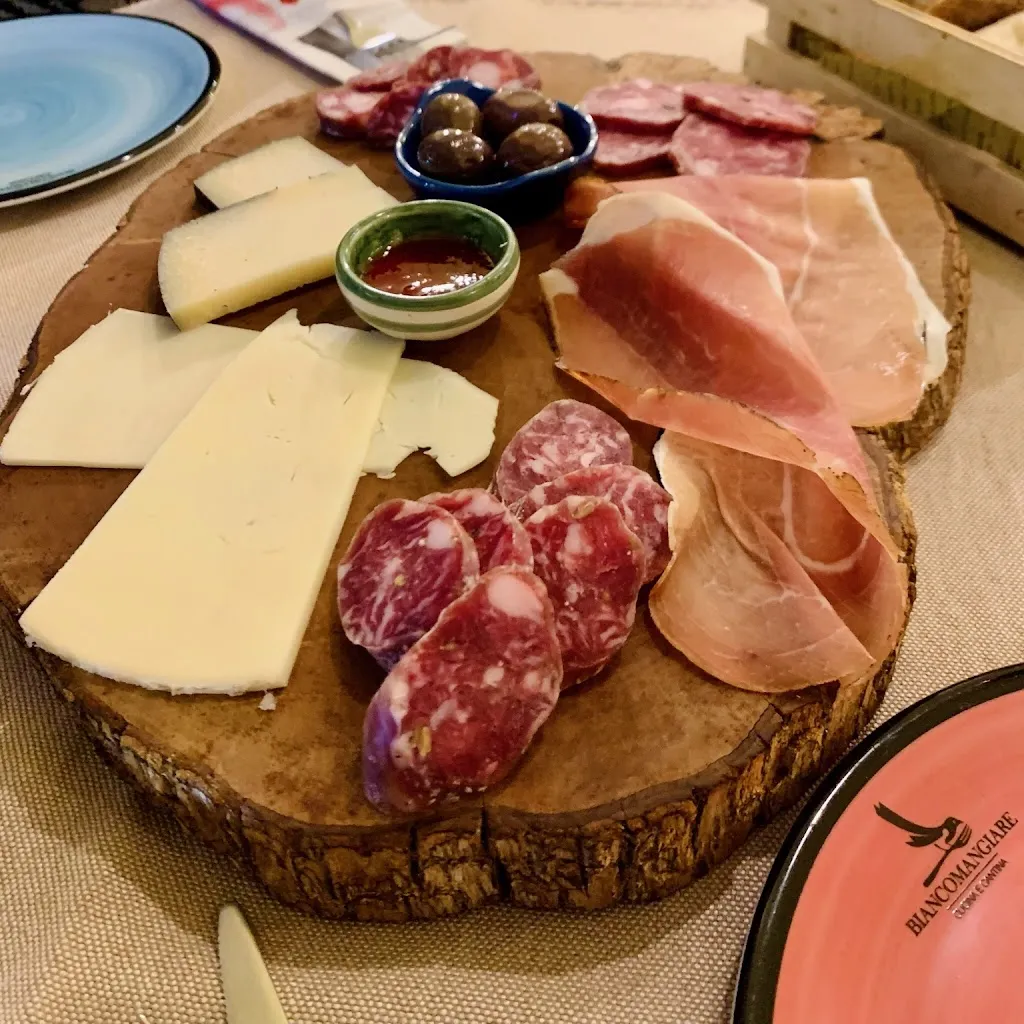 Menu_Biancomangiare - Cucina tipica napoletana Trattoria Osteria Napoli_Avvocata_image_9