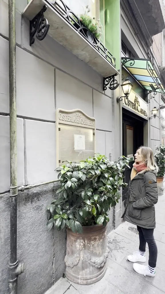 Osteria da Carmela_Avvocata_slider_image_2