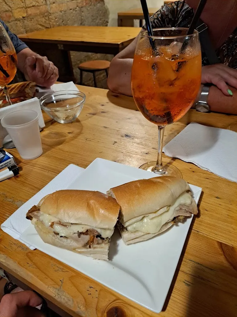 Kornél Tóth_Antica Vineria Napoletana_Avvocata_review