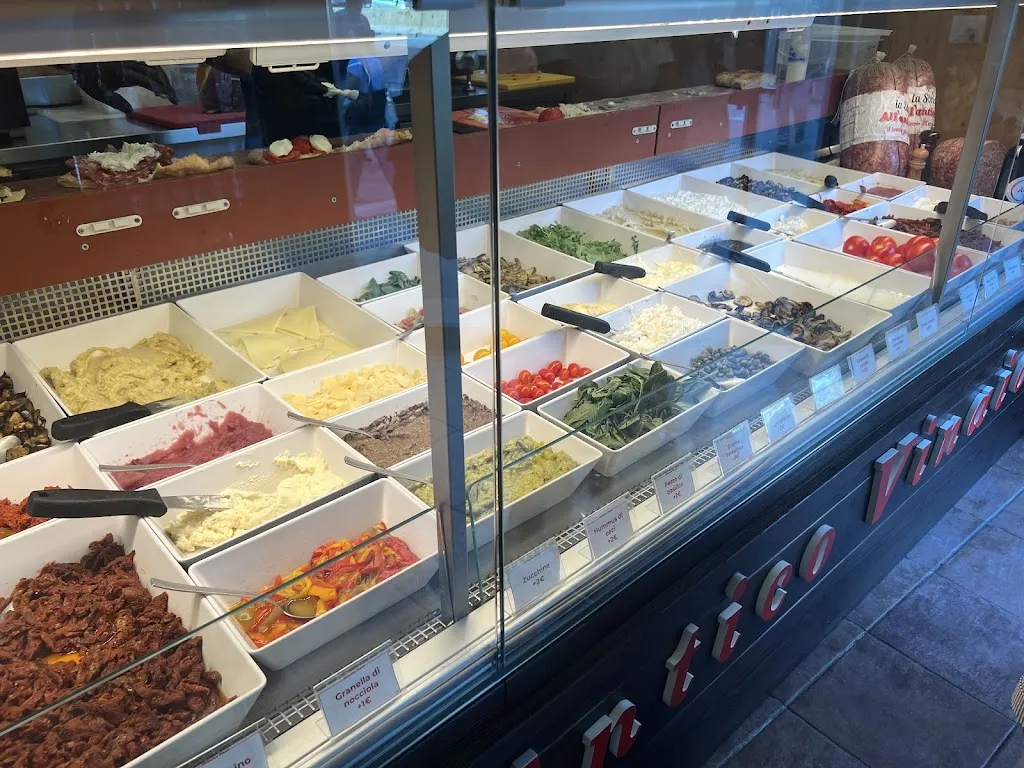 All'Antico Vinaio_Avvocata_slider_image_1