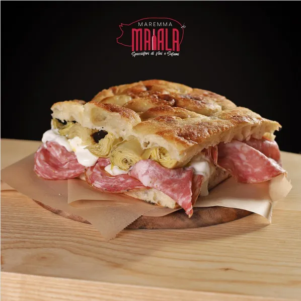 Maremma Maiala Napoli_Avvocata_slider_image_2