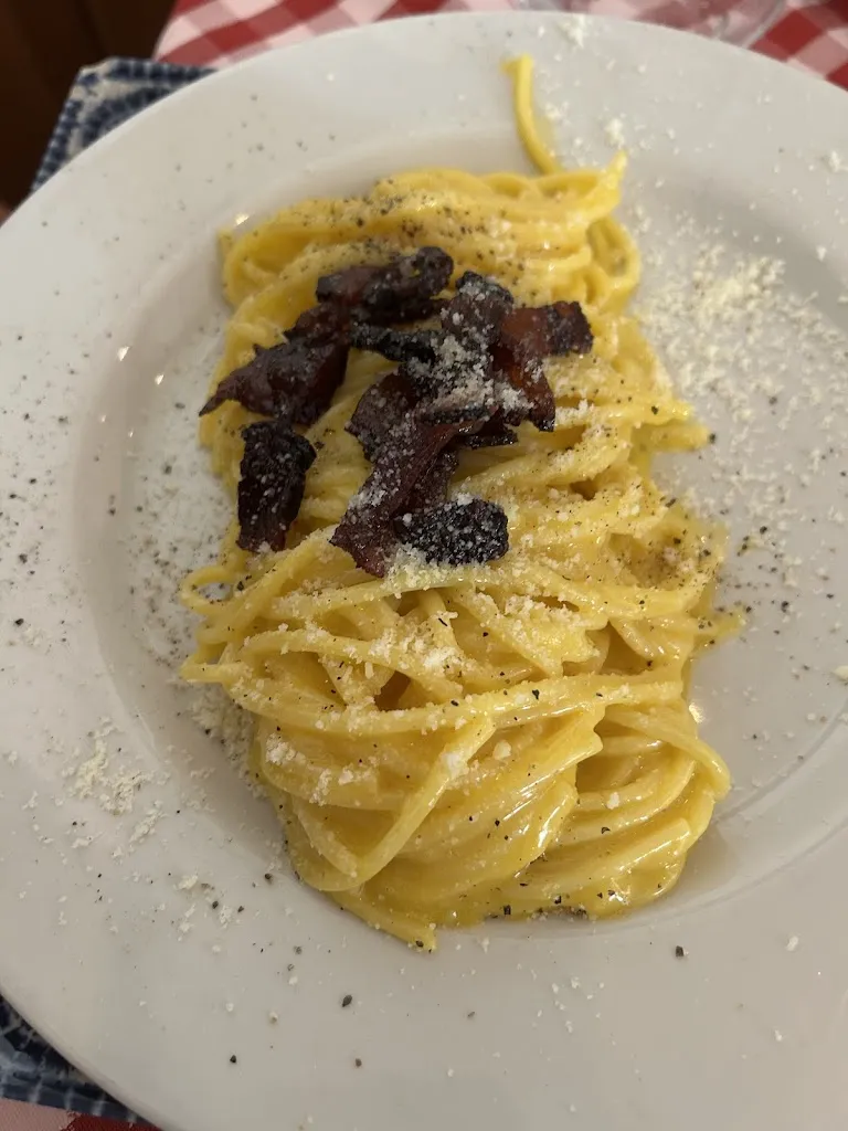 Denise Arsuffi_La Lazzara Trattoria e Pizzeria_Avvocata_review