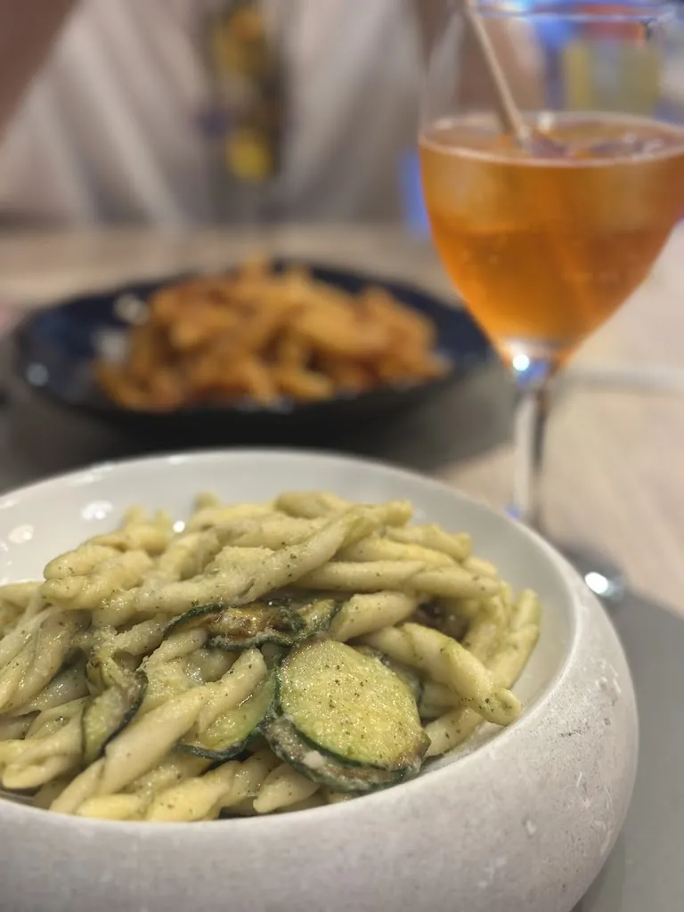 Akriti Nayal_Casa Lazzarone_Avvocata_review