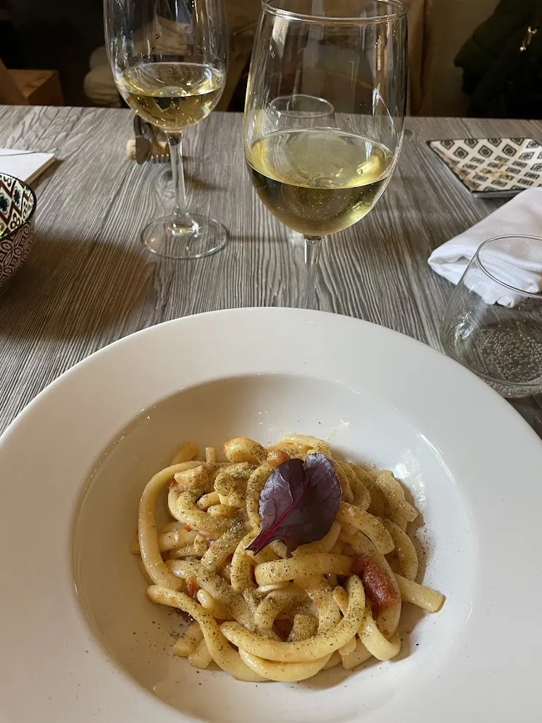 Carmen Laezza_Salotto Nunziata Archeologia in cucina_Avvocata_review