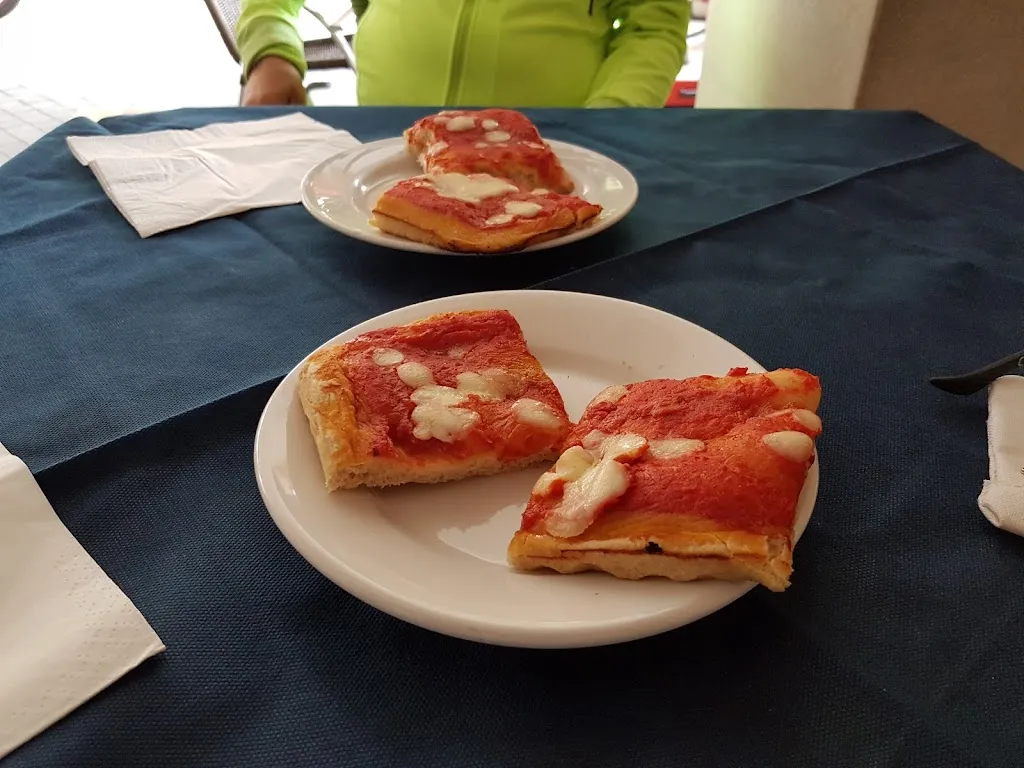 Menu_Pizzeria Bar Rosticceria Gelateria Piccolo Mondo_Banzano_image_1