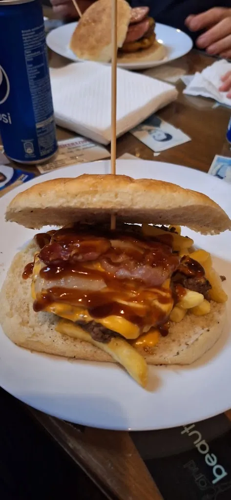 Angelo Franciosa_Amburg strit_Banzano_recensione