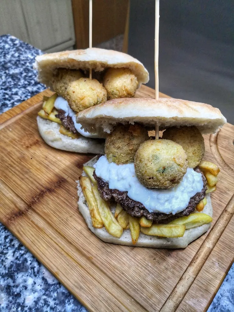 Amburg strit_Banzano_slider_image_3