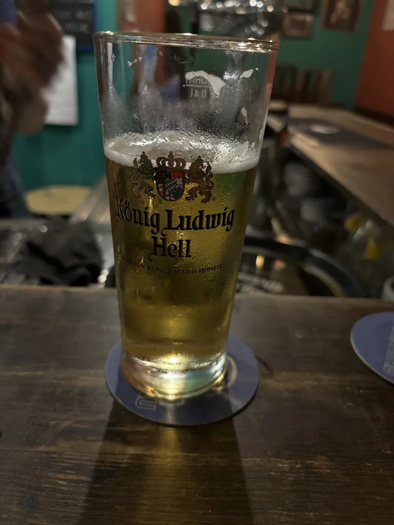 Ivan_Sir Tommy Flynns_Baronissi_review