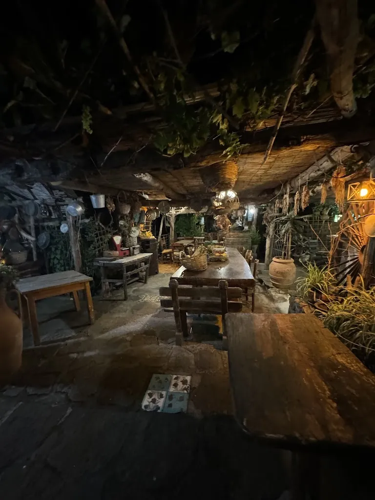 Haneen Boughanem_La Vigna Di Alberto_Barano d'Ischia_review