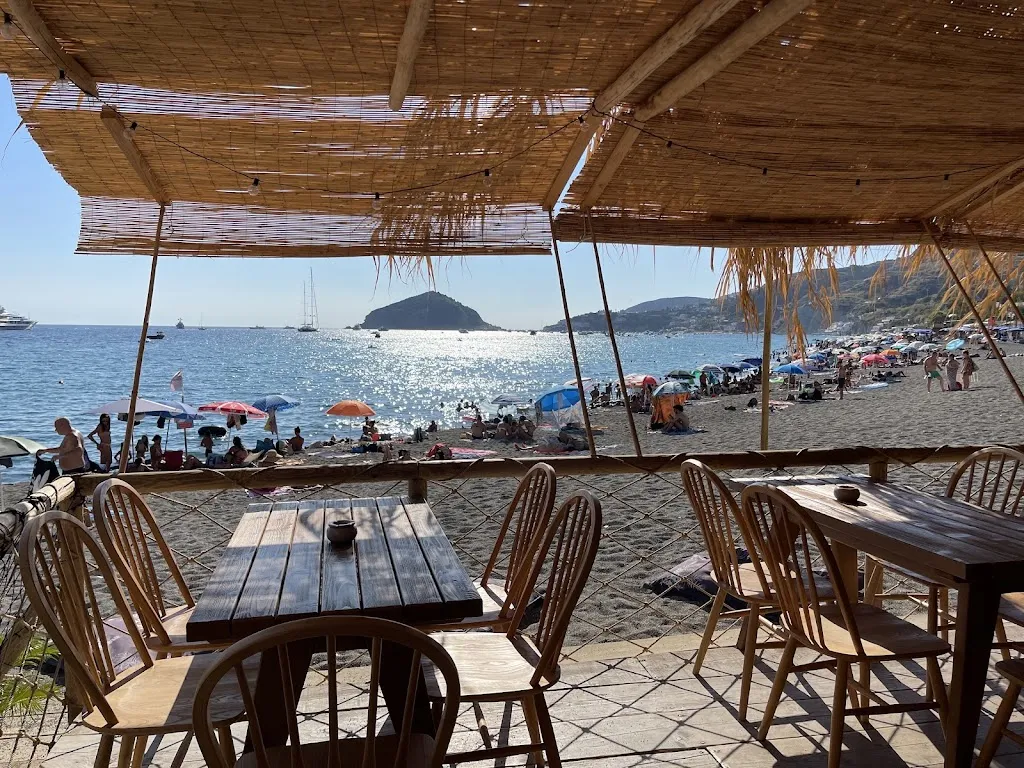Rena Ischia - Beach Restaurant & Cocktail Bar restaurant in Barano d'Ischia