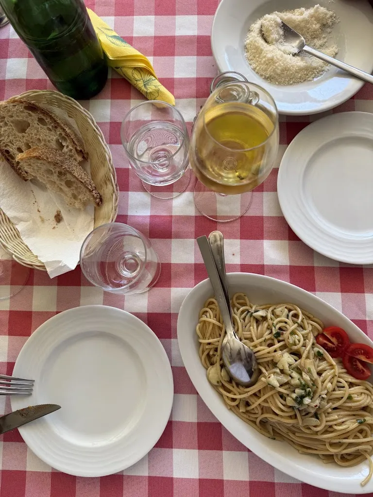 Ellie Ridgway_Taverna Pietro Paolo Detto Stalino_Barano d'Ischia_recensione