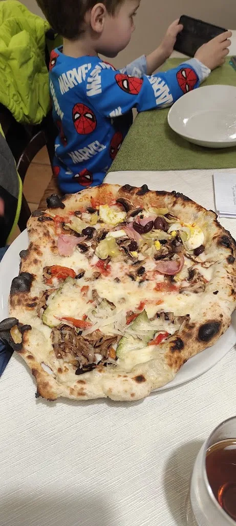 Serdyuk Svyatoslav_All'Ombra del Castello_Beltiglio-San Giovanni_review