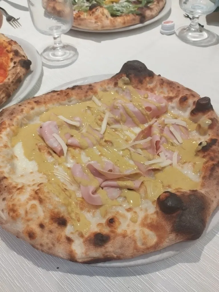 All'Ombra del Castello_Beltiglio-San Giovanni_slider_image_3