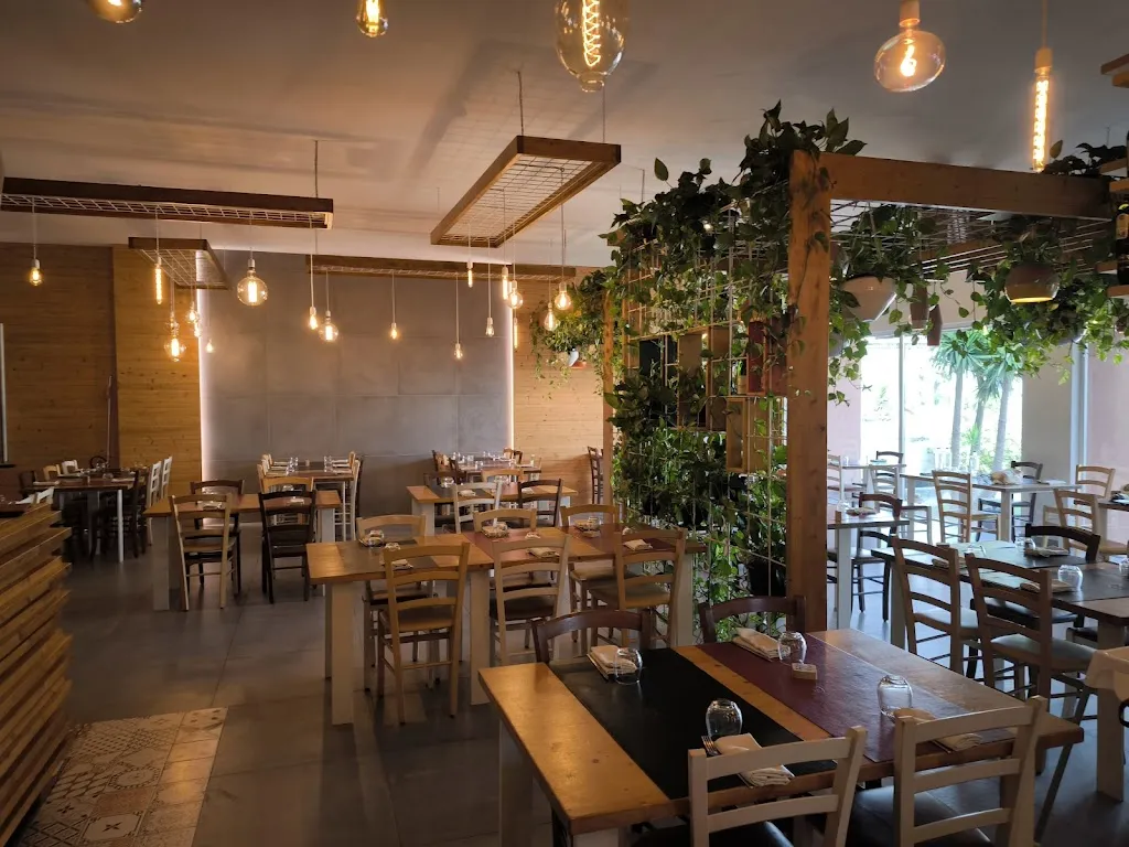 Battilapaglia Ristorante & Pizzeria_Battipaglia_slider_image_3