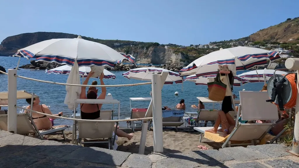 Ristorante Pizzeria & Beach Club La Brezza_Brezza_slider_image_2