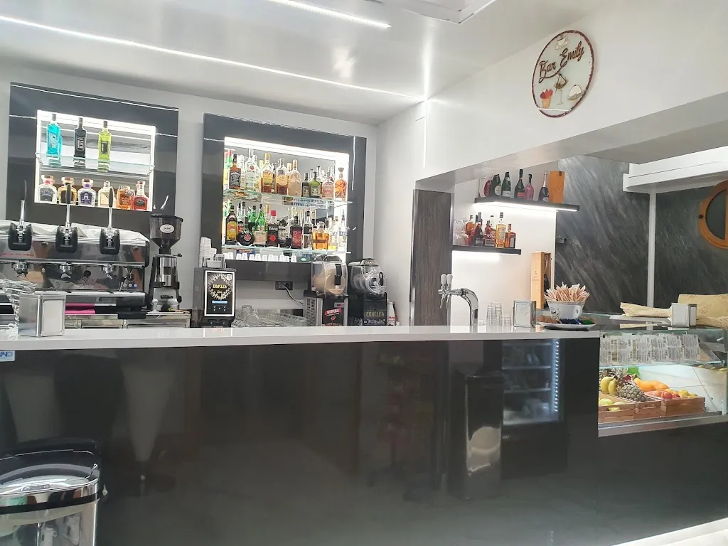 Bar Emiliy restaurant in Bivio Santa Cecilia