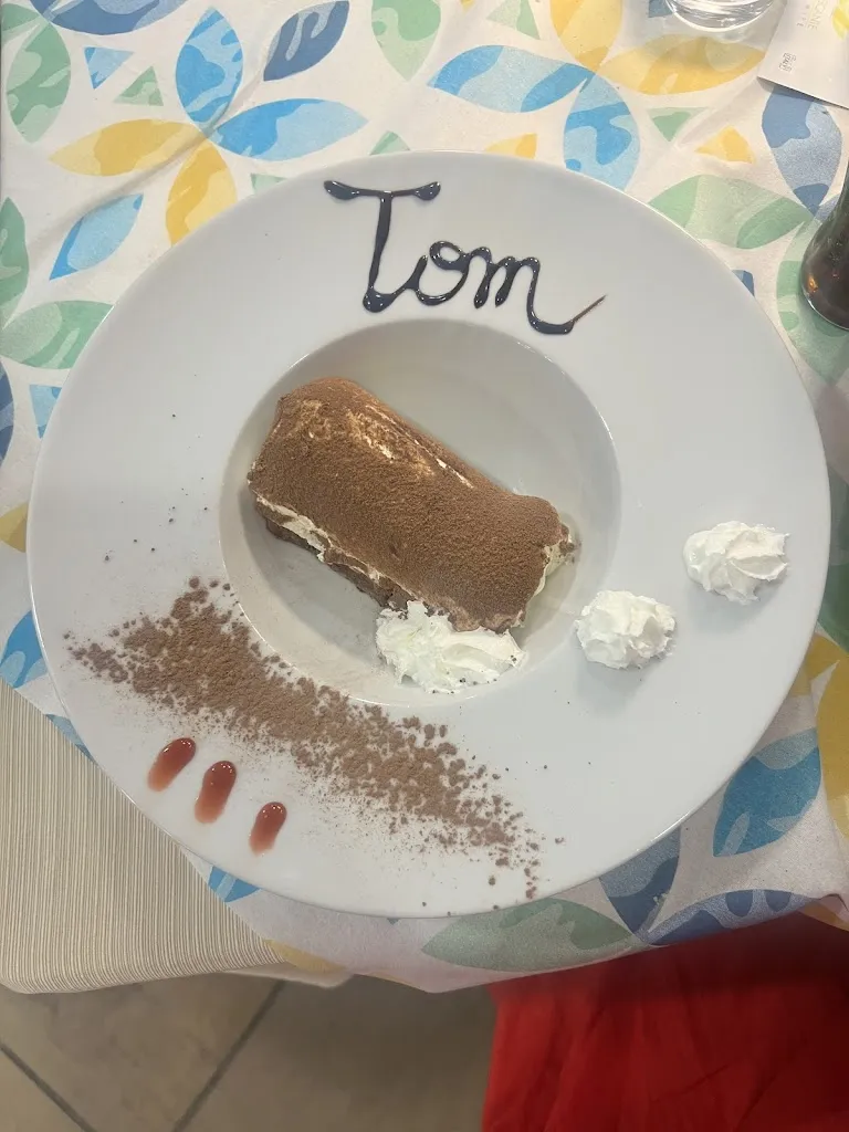 Maddison Nicholson_LUNA ROSSA_Bivio Santa Cecilia_review