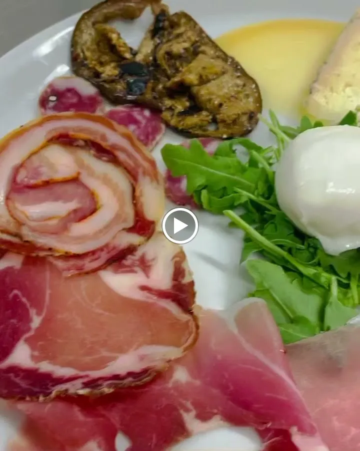 Agriturismo Podere Sant'Antonio_Bivio Santa Cecilia_slider_image_2