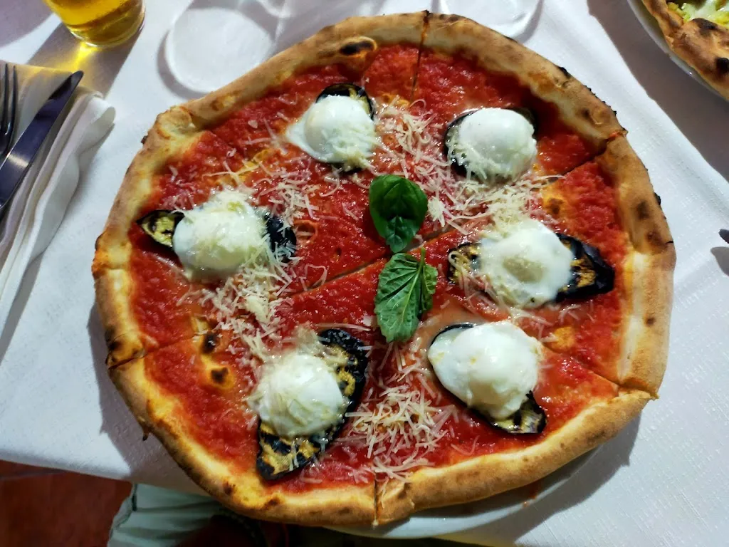 Ristorante Pizzeria Locanda Il Mulino_Buonabitacolo_slider_image_3