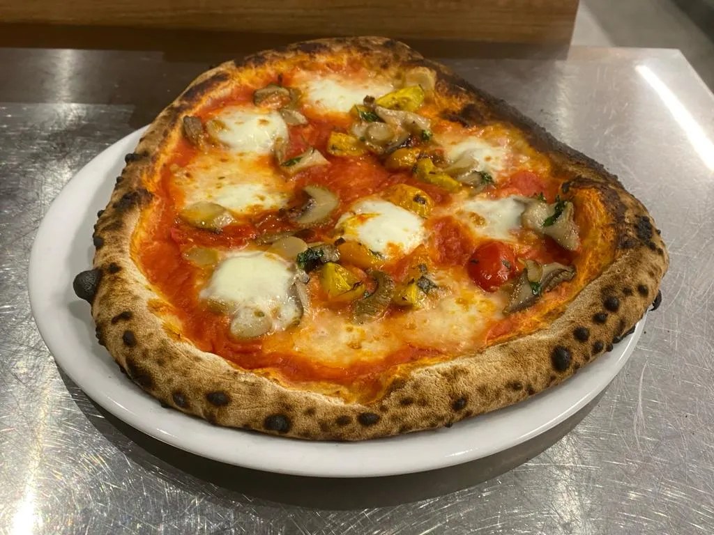 La Calecara - Burger & Pizza_Buonalbergo_slider_image_2