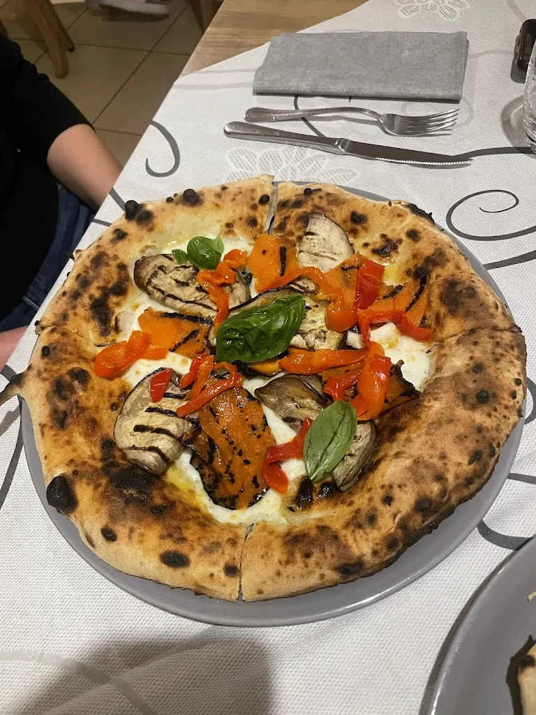 Silvana Mossotto_Al Chiostro Buccino_Buccino_review