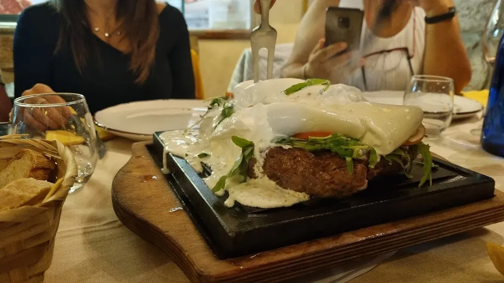 Cos S_La Taverna Delle Carni_Buccino_review