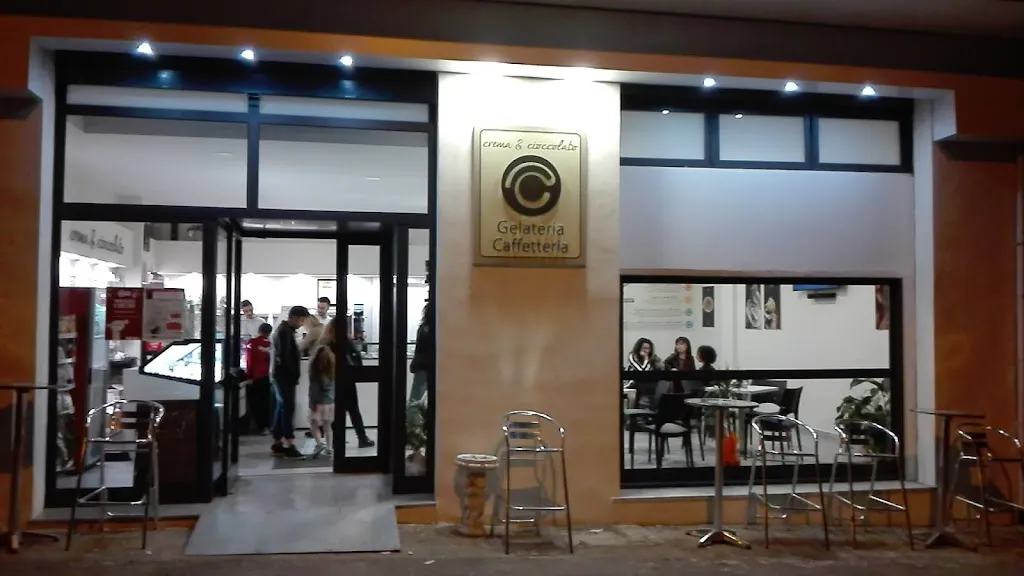 Crema & Cioccolato Buccino di Marchese Andrea restaurant in Buccino