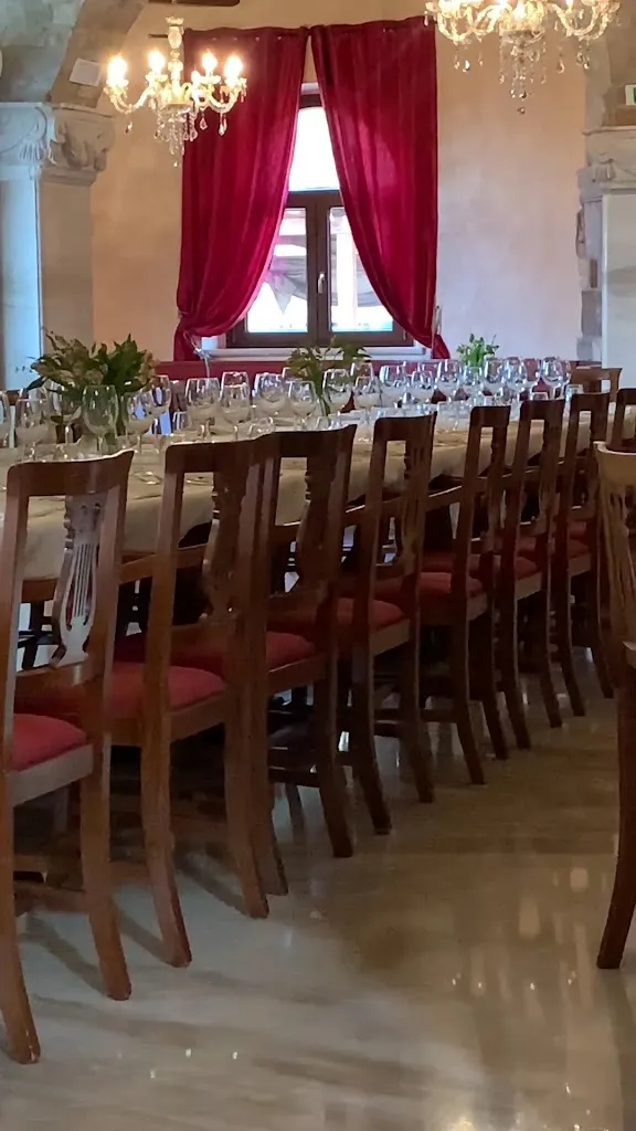 Le Grotticelle restaurant in Caggiano