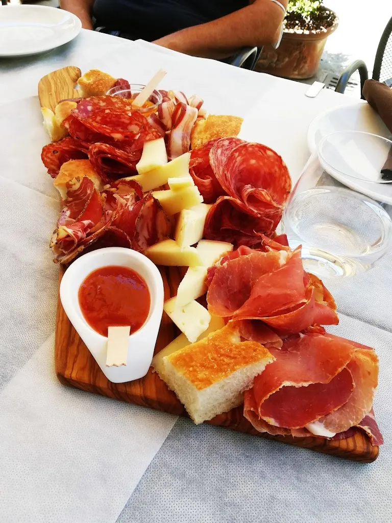 Menu_Antico Borgo Taverna-Cocktail bar & Enoteca_Caggiano_image_5