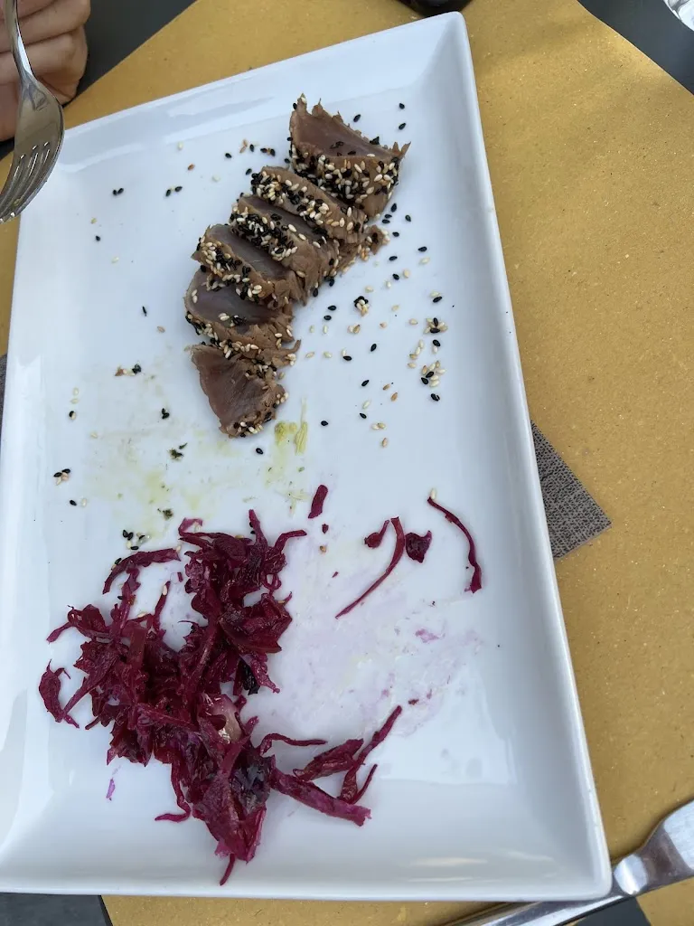 Alex Hempton_Antico Borgo Taverna-Cocktail bar & Enoteca_Caggiano_review