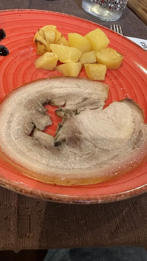 Poppyfood_Rural Residence 