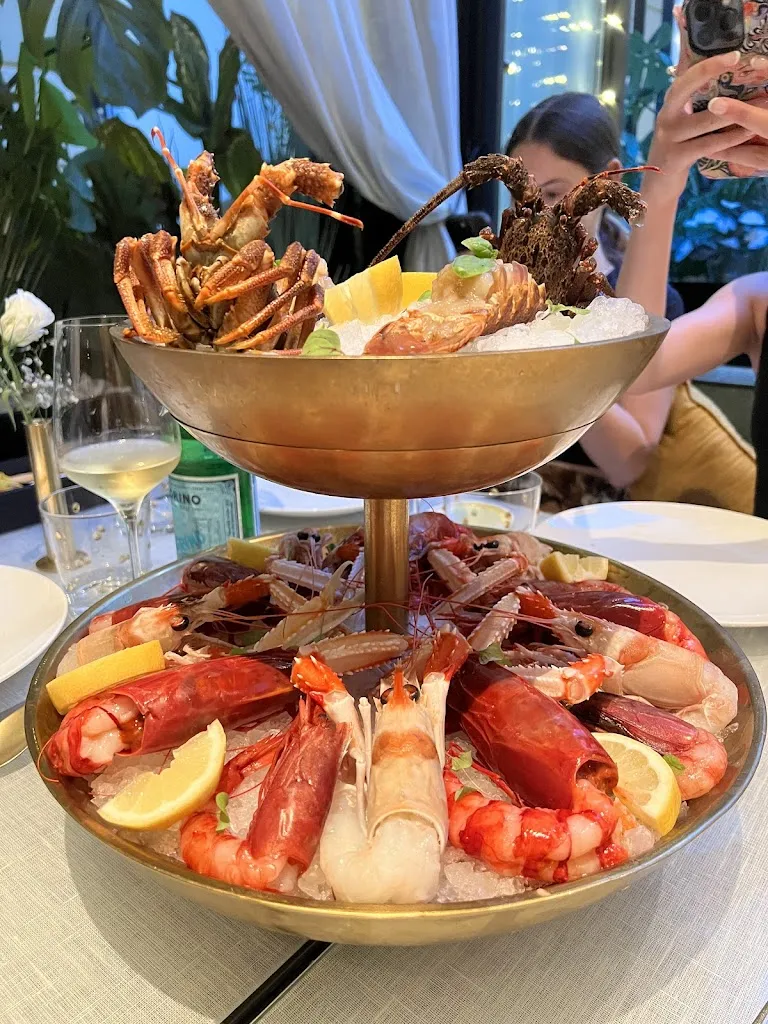 Co Flo_Terrazza Calabritto Milano_Calabritto_review