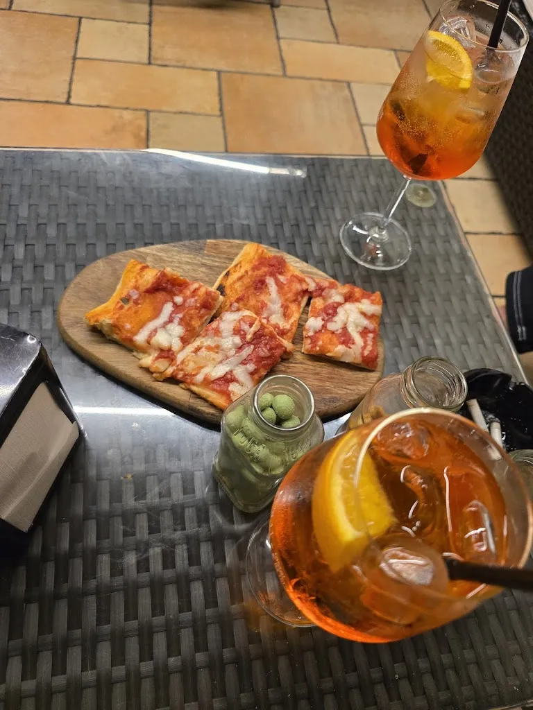 Menu_Golden Cafè_Caianello_image_7